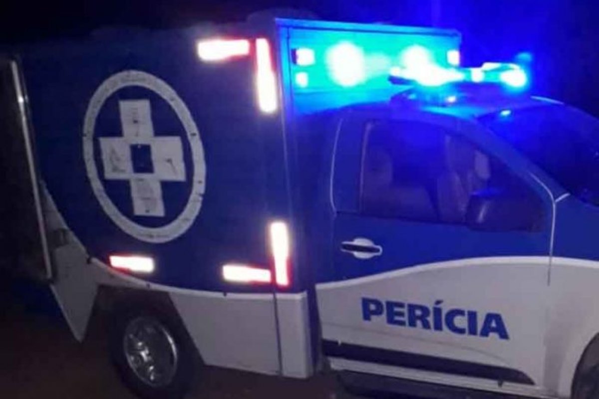 Criança de 11 anos morre após bater bicicleta contra um muro