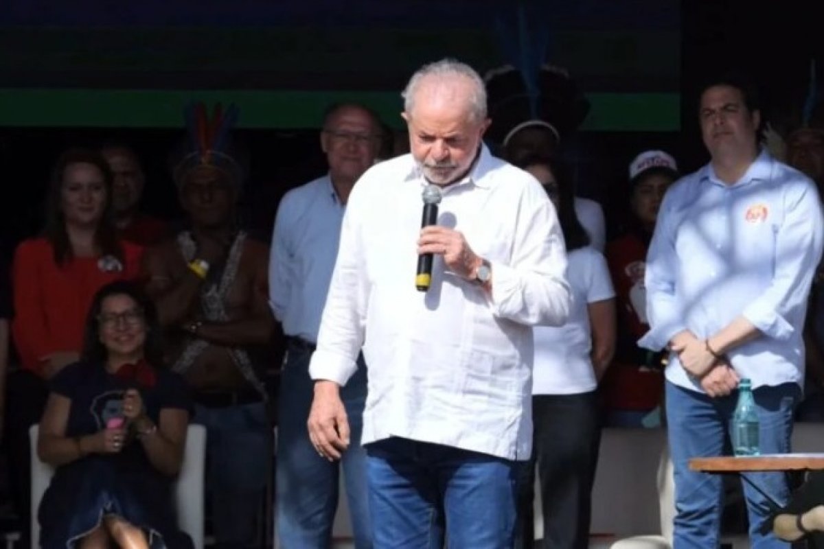 TSE determina que vídeos em que Lula chama Bolsonaro de 'genocida' sejam excluídos