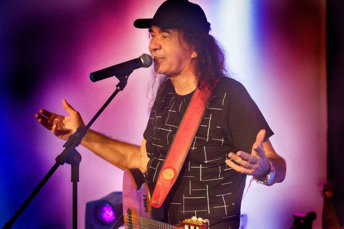 Cantor Zelito Miranda morre aos 68 anos em Salvador