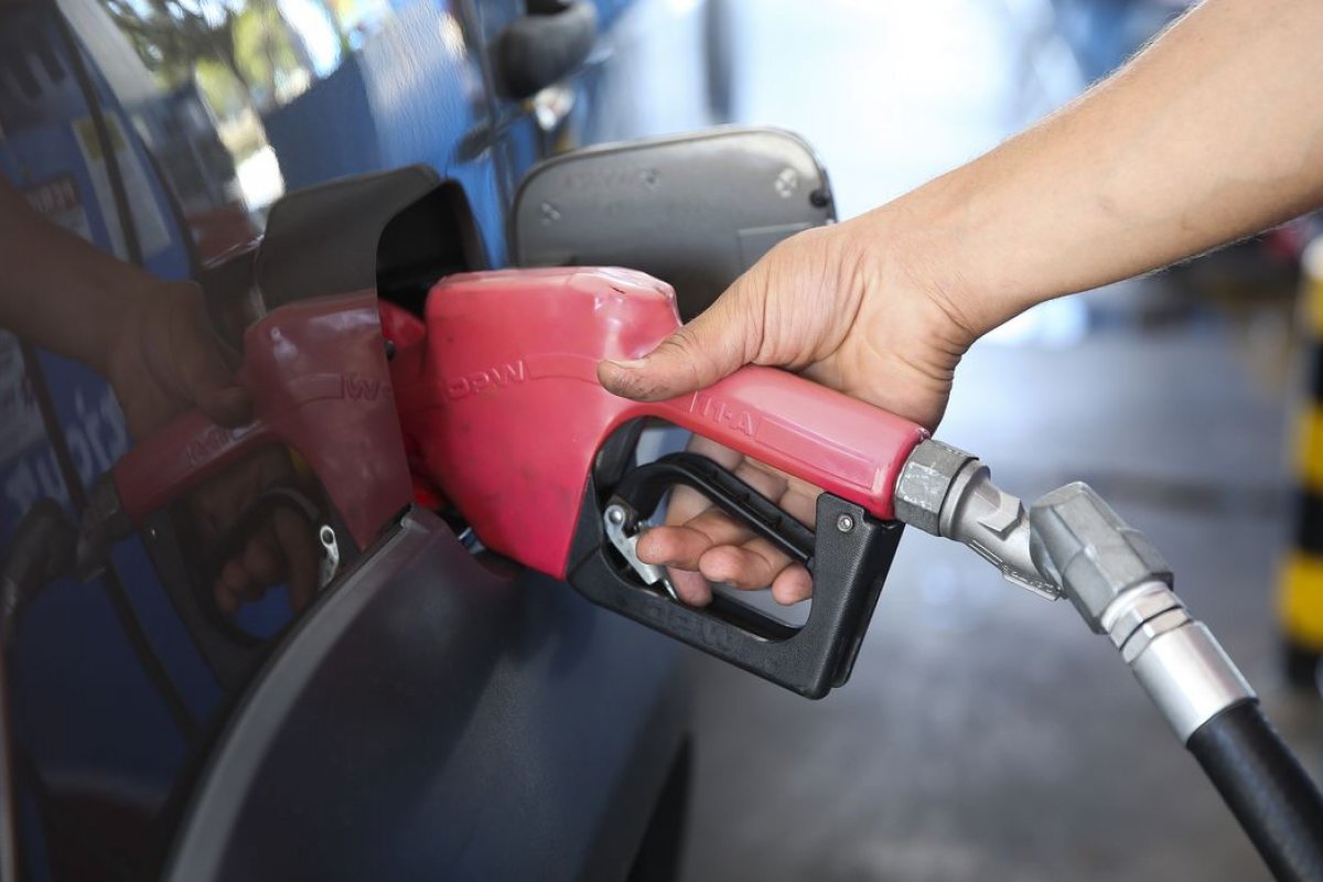 Preço do diesel no Brasil é 6% acima do internacional