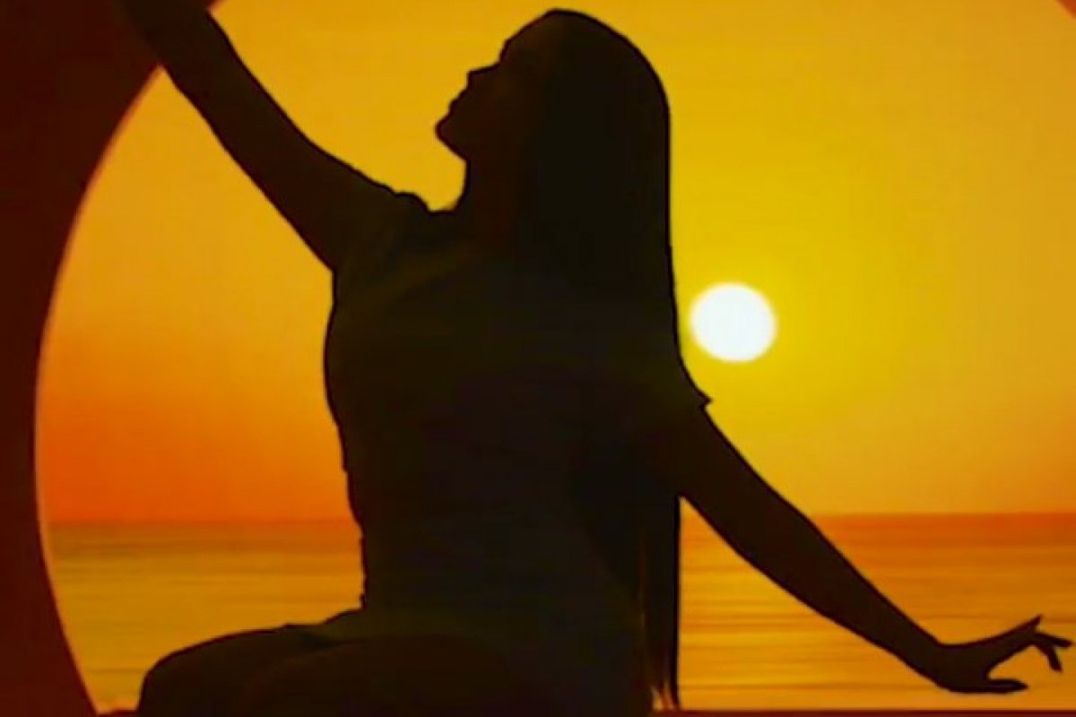 Juliette é a estrela da campanha de Verão 2023 da Anacapri!