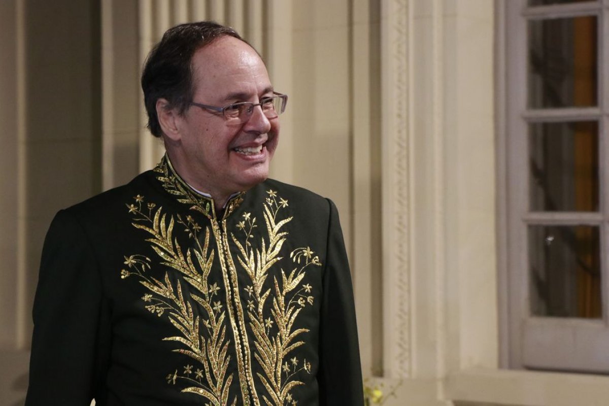 Novo imortal da ABL produzirá edições revisadas de grandes clássicos