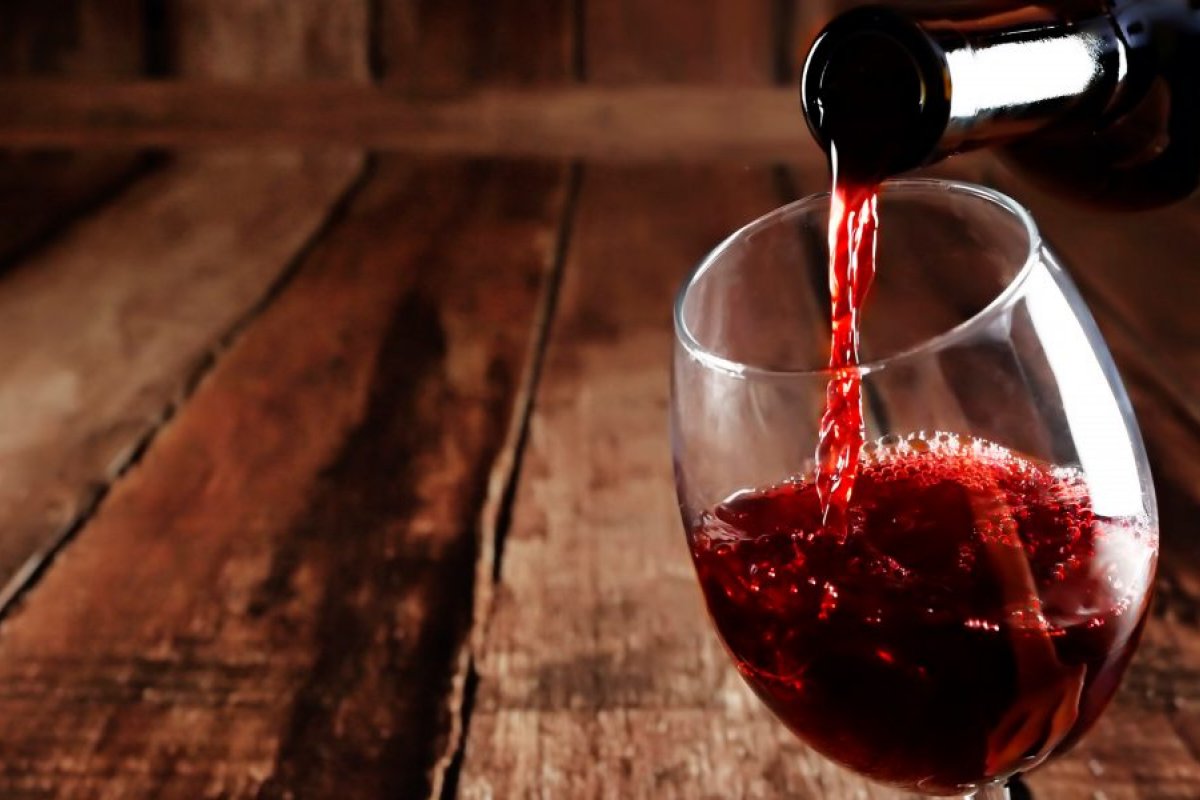 Dia dos Solteiros: Para os que preferem andar só do que mal acompanhados, sommelière traz sugestões de vinhos para celebrar a data comemorativa