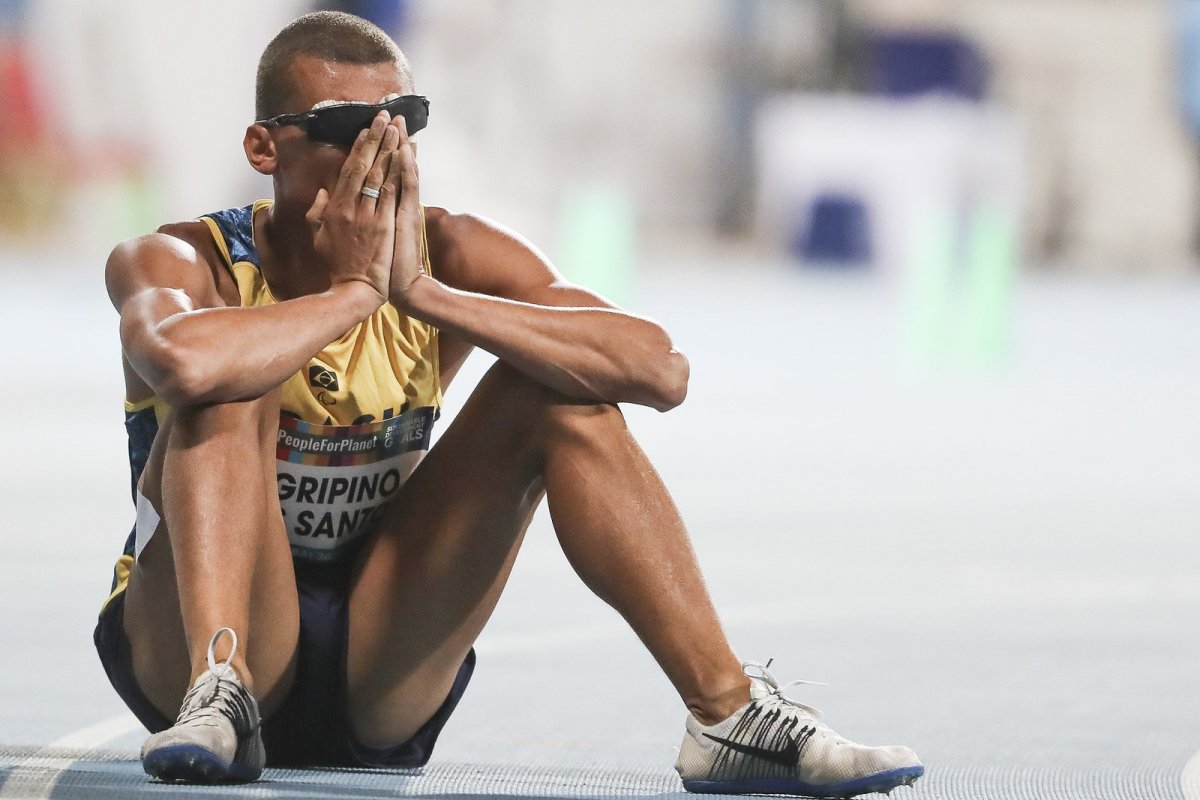 Brasileiro conquista ouro no mundial de atletismo paralímpico