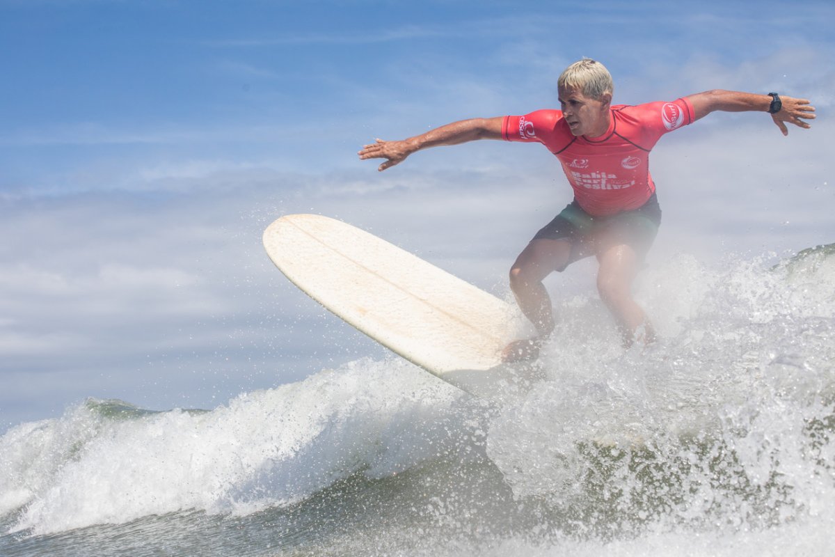 Circuito Baiano de Surf inicia na Praia de Ipitanga, em Lauro de Freitas na sexta-feira (19)