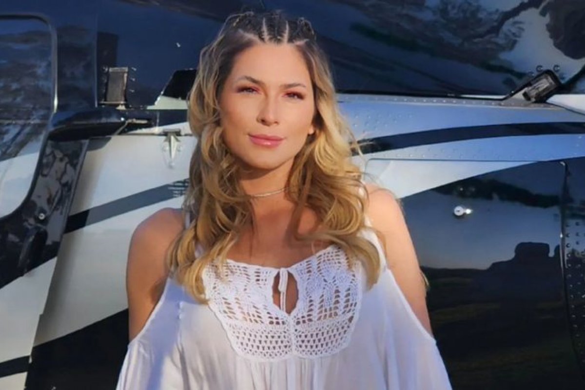 Lívia Andrade é contratada pela TV Globo!