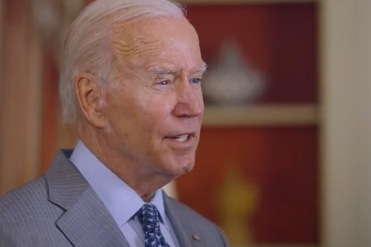 Biden sanciona lei de US$ 430 bilhões para combater mudanças climáticas