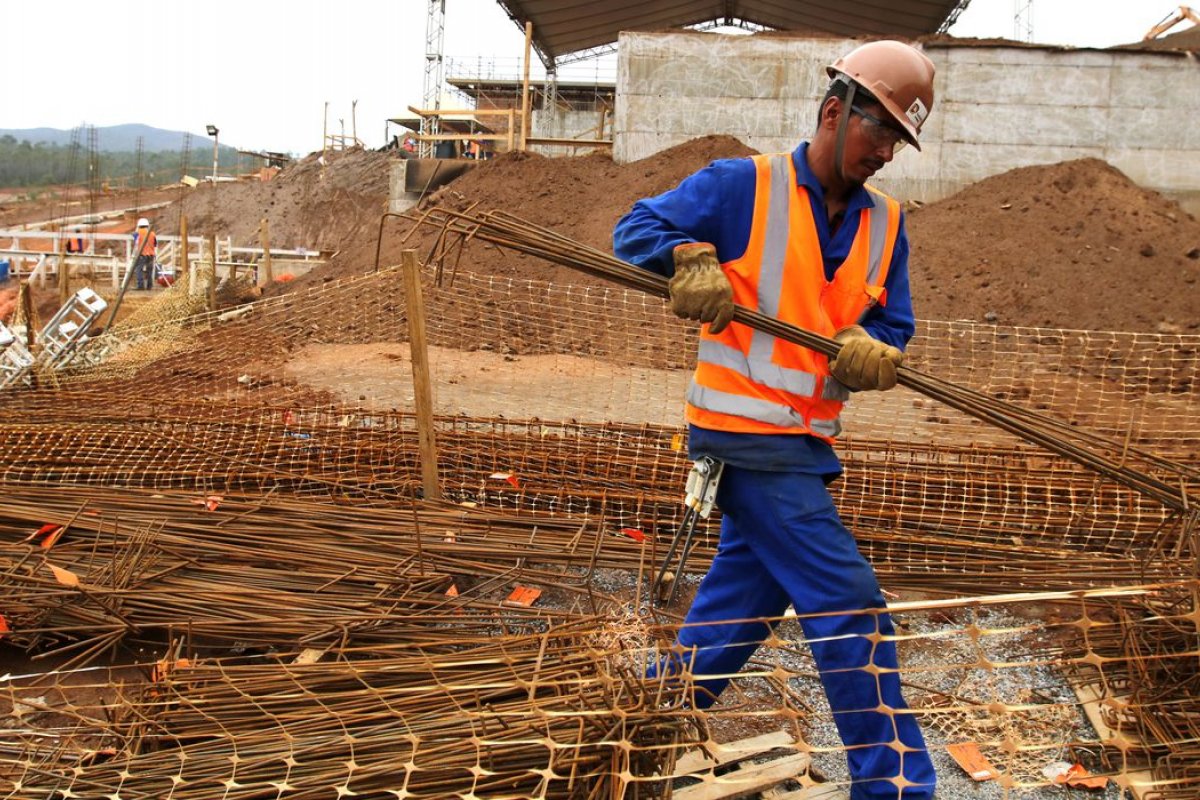 Atividade e emprego na construção apresenta ritmo mais elevado desde 2010, aponta CNI