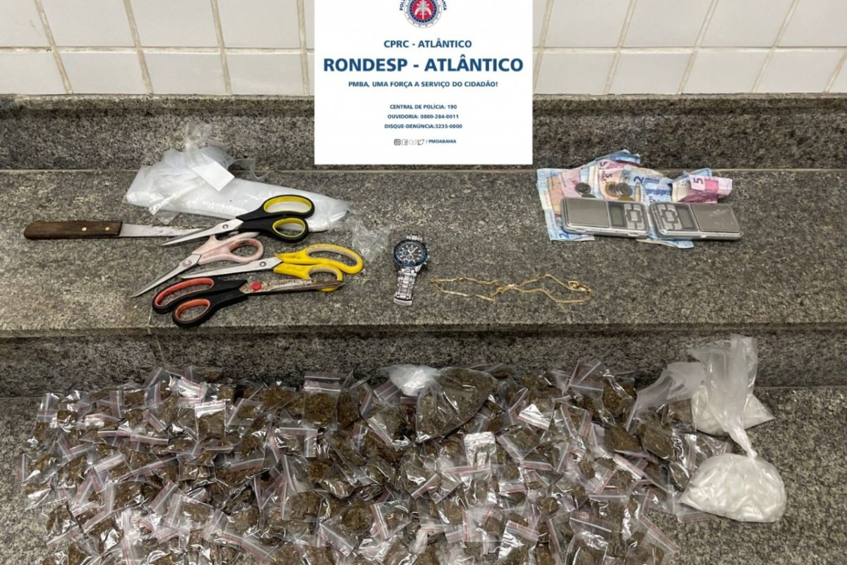 Mulher é presa em flagrante por tráfico de drogas no Bairro da Paz, em Salvador