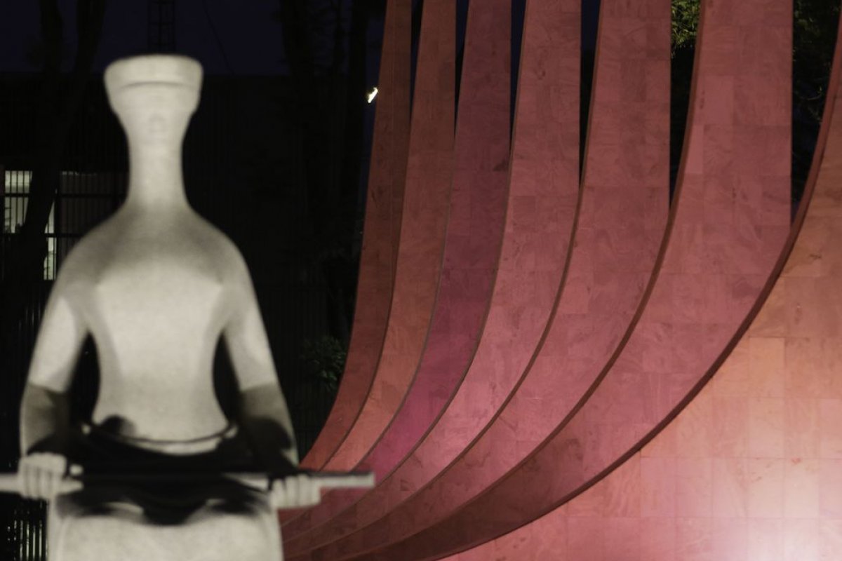 Com 6 votos, STF suspende julgamento sobre nova Lei de Improbidade