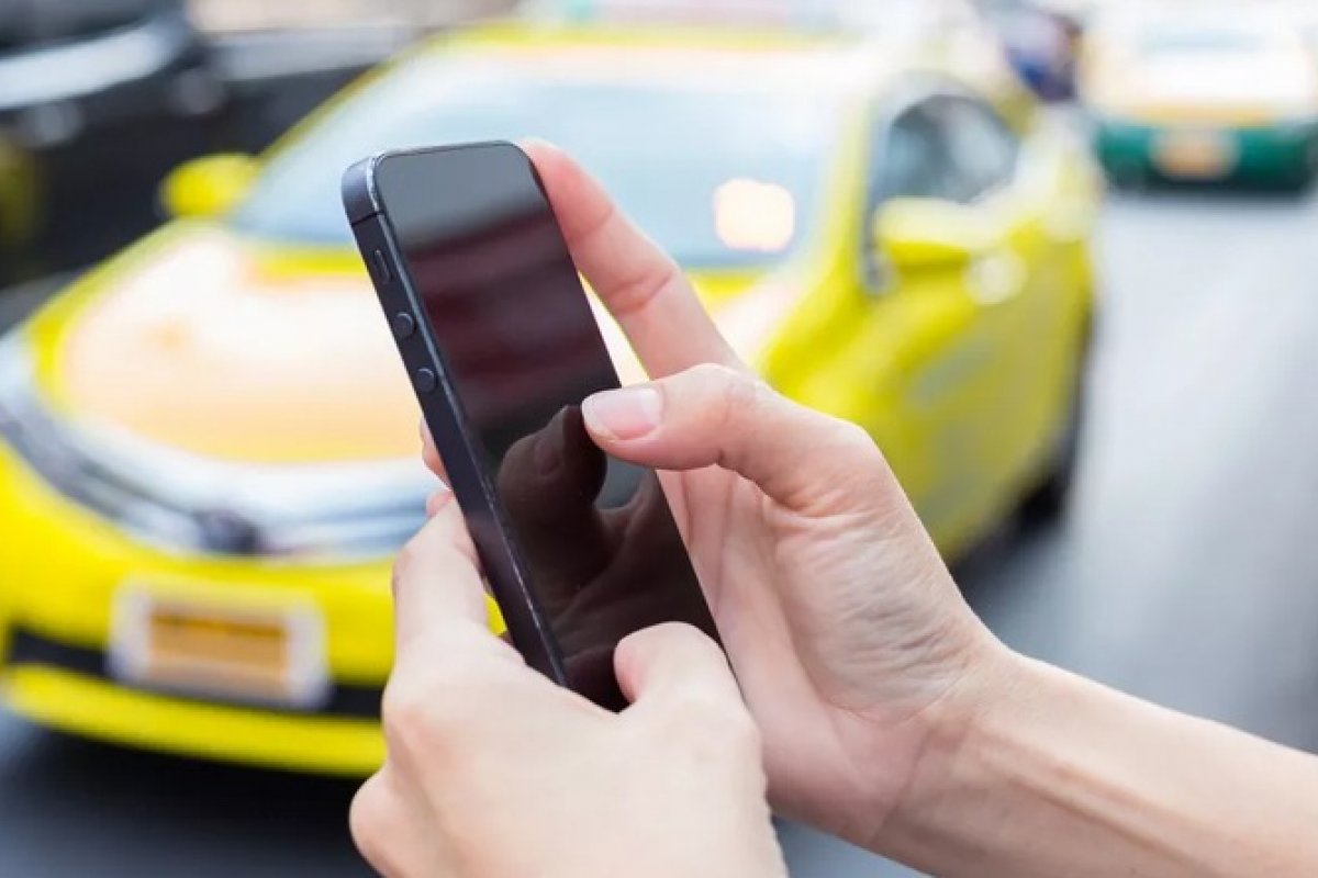 Brasil lidera uso de transporte por aplicativo para mobilidade