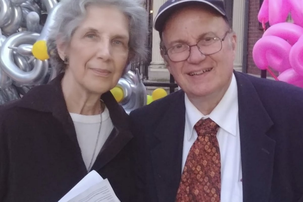 Repórter morre após cair de ponte levadiça nos EUA