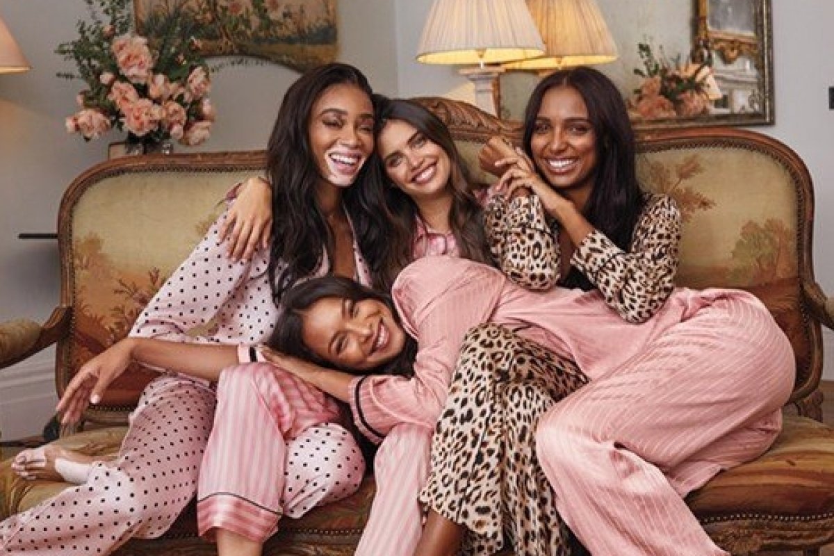 Sai a aguardada campanha de final de ano da  Victoria’s Secret