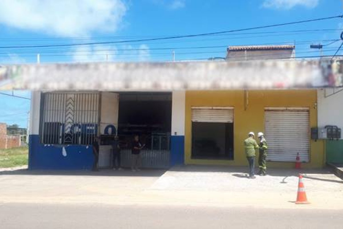 Bahia: fábricas são flagradas furtando energia suficiente para abastecer 10 mil residências durante um mês