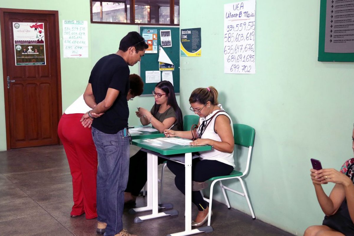 Eleições 2022 terão recorde de mesários voluntários, afirma TSE