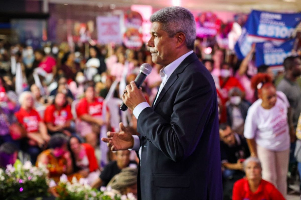 "Nossa luta é por igualdade", diz Jerônimo ao reforçar compromisso com as mulheres