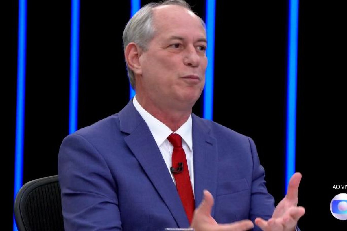 "Não ajudei a construir", diz Ciro Gomes no JN sobre polarização política no Brasil
