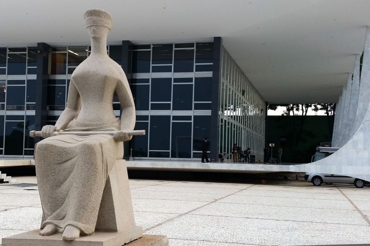 Fim da 2ª instância pode liberar dez presos da Lava Jato