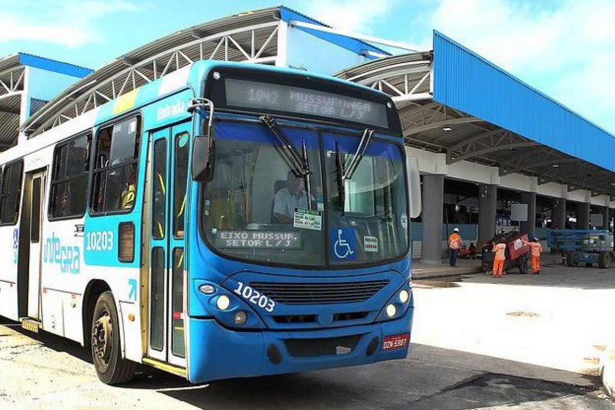 Ônibus voltam a circular na Estação Mussurunga após explosão de artefato