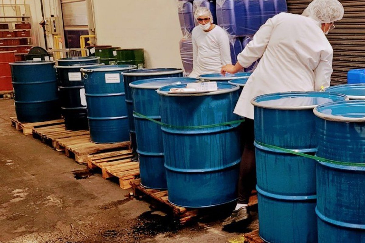 Suco sob suspeita de adulteração tem comercialização proibida