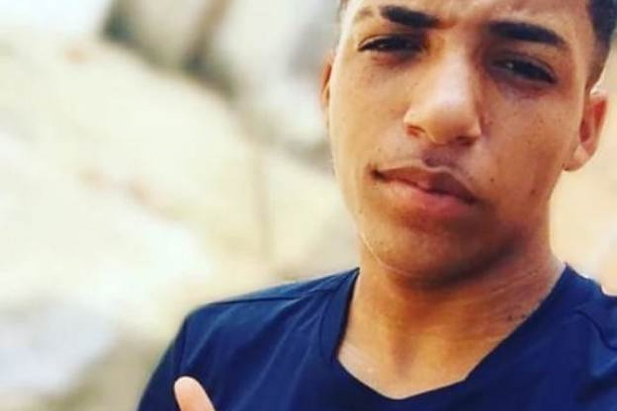 Cantor feirense de 19 anos é morto a tiros