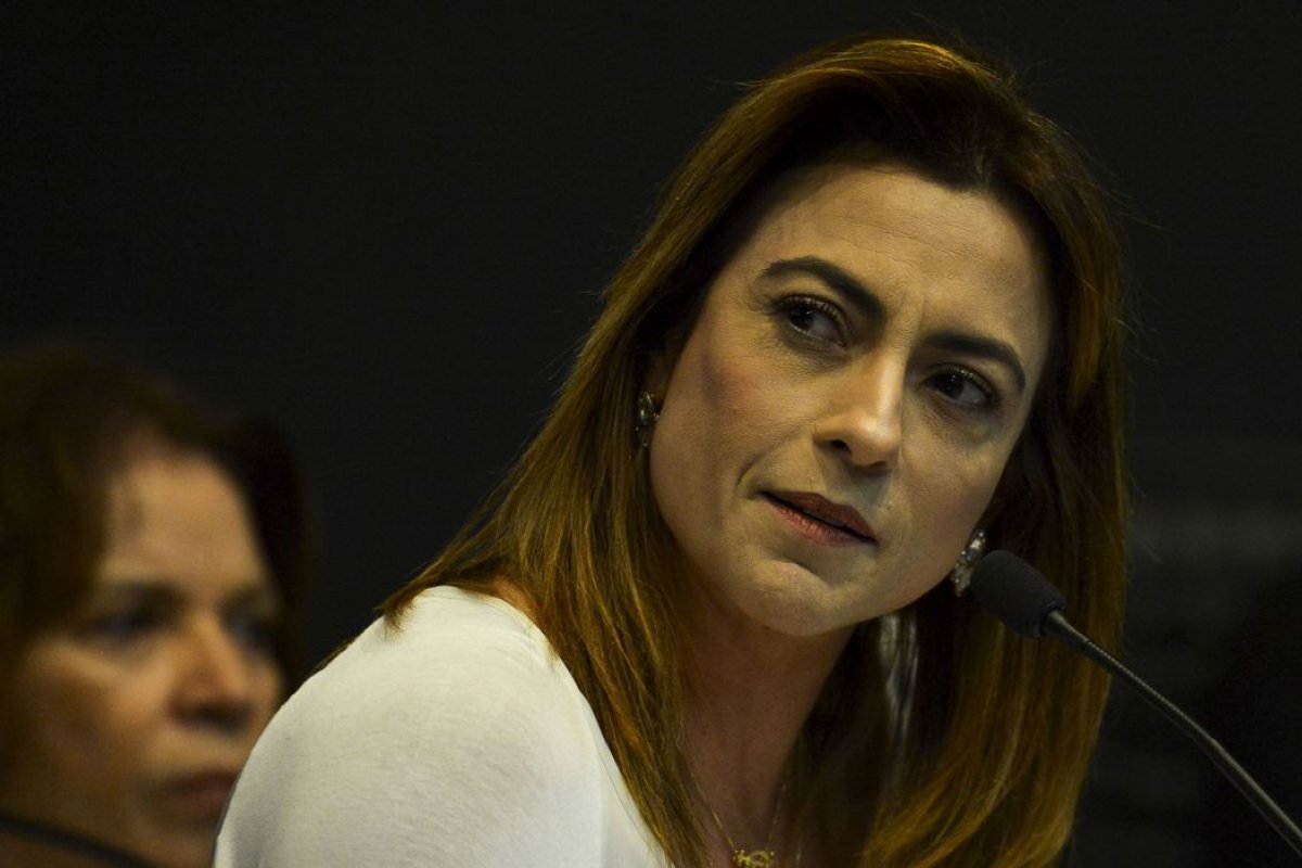 “Todos os candidatos são iguais”, afirma Soraya Thronicke após veto à participação no JN