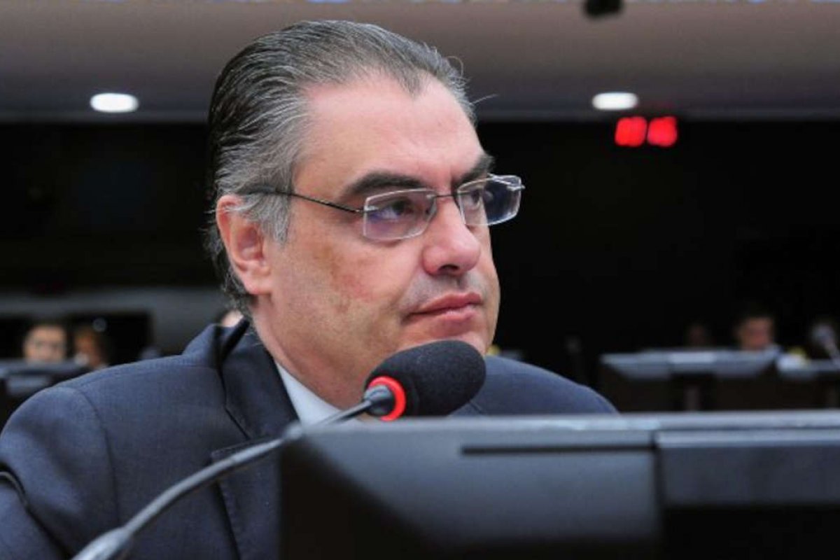 Proposta realiza ajustes no marco legal da microgeração de energia elétrica