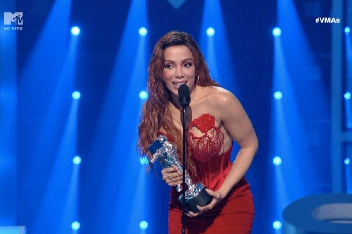Prêmio VMA: Anitta vence categoria como melhor música latina; confira lista completa de vencedores