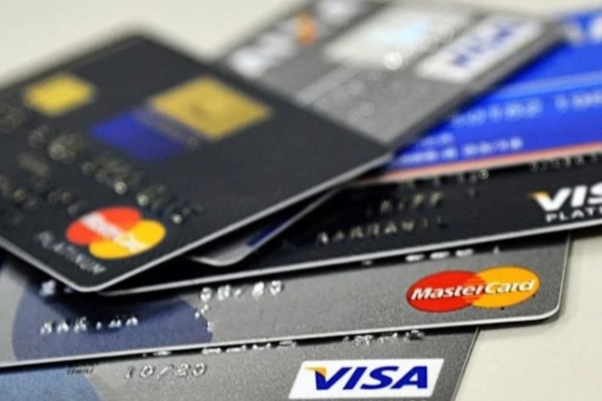 Estoque de crédito no Brasil sobe 1,6% e atinge R$ 4,956 trilhões em junho