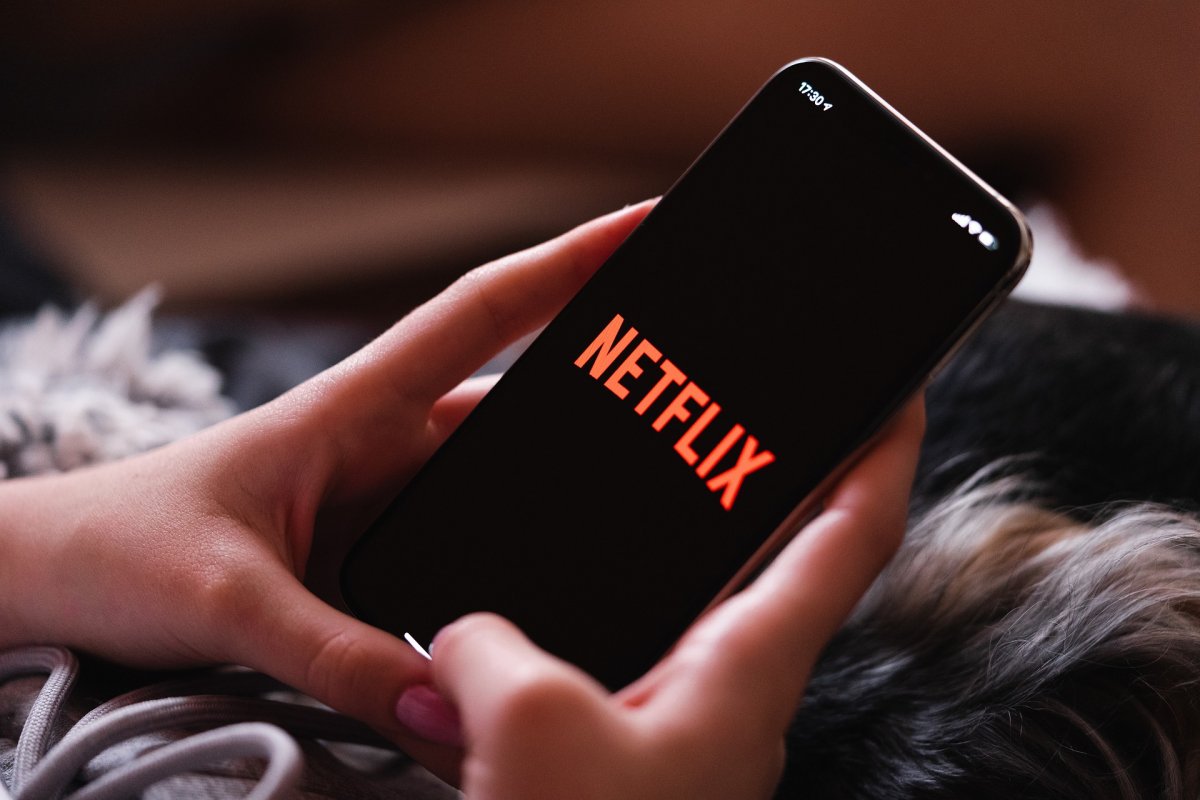 Netflix: plano mais barato com anúncios deve custar a partir de R$ 18, diz fonte