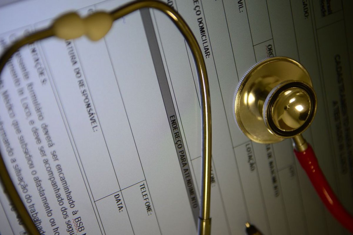 Senado aprova projeto que obriga planos de saúde a cobrirem tratamentos e exames não previstos no rol da ANS