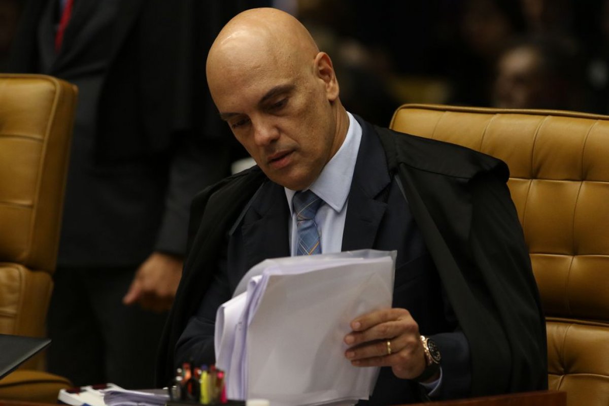 Moraes autorizou operação contra empresários com base em conversas de WhatsApp