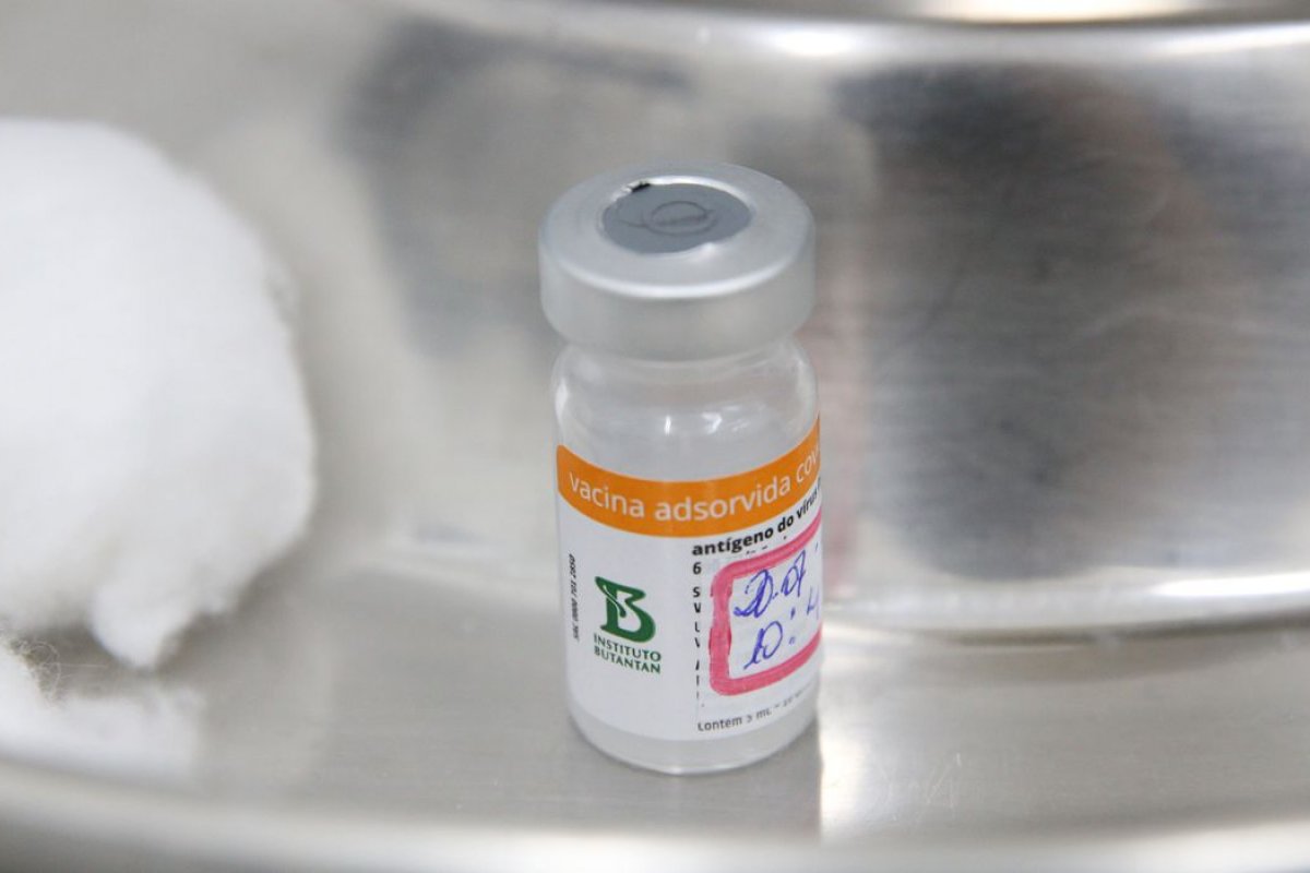 Butantan retoma produção da CoronaVac para imunizar crianças