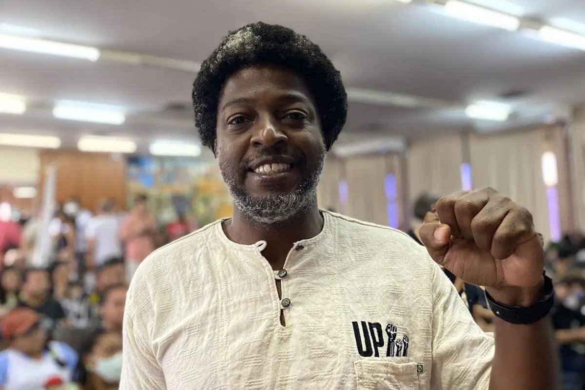 TSE defere registro de candidatura de Léo Péricles à Presidência