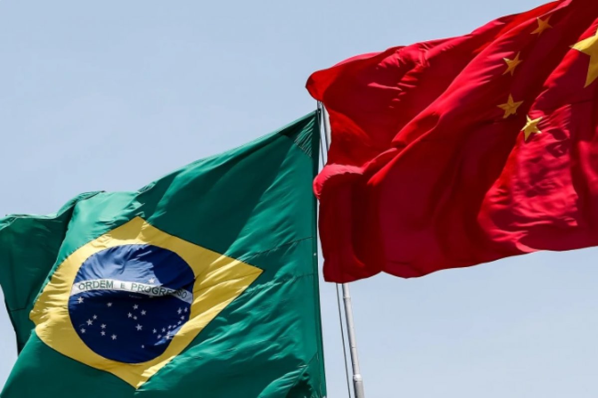 Investimentos chineses voltam a crescer no Brasil após pandemia, afirma estudo