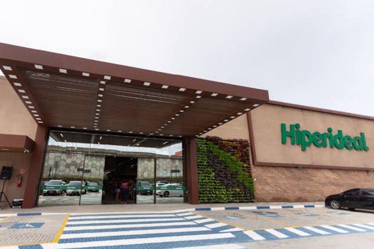 16 lojas de grande rede de supermercado são acionadas na justiça por problemas sanitários