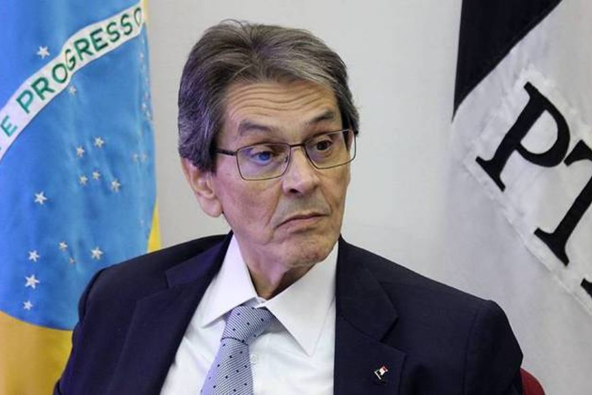 TSE julga nesta quinta (1º) candidatura de Roberto Jefferson à Presidência da República