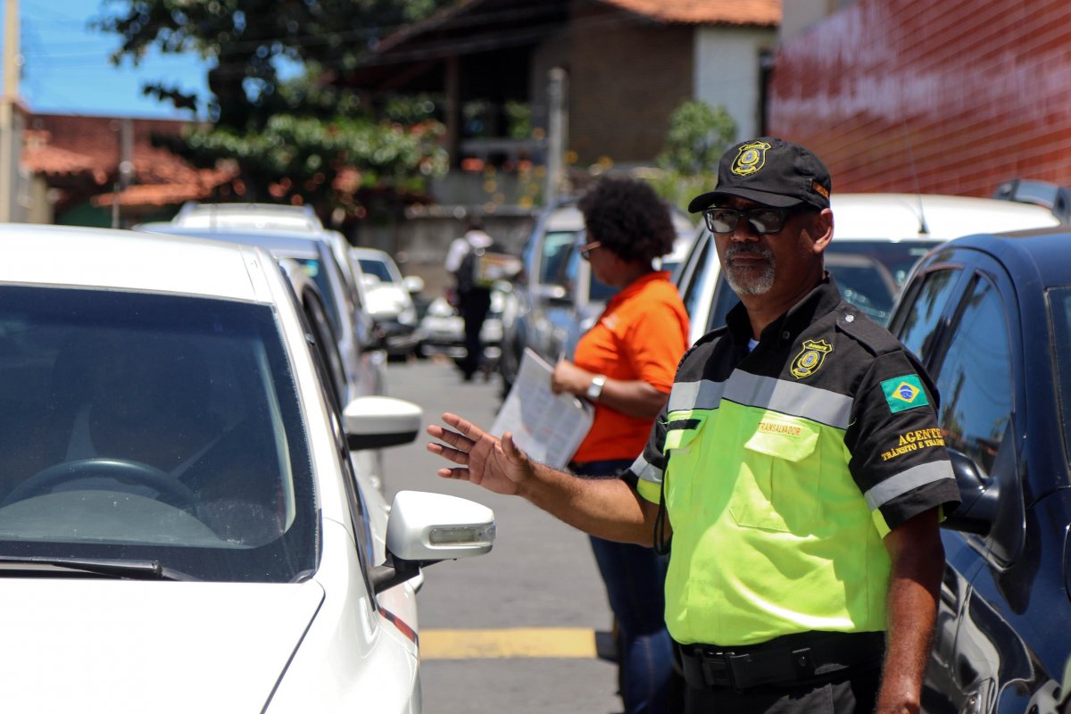 Transalvador informa que realizará blitze da Lei Seca também durante o dia