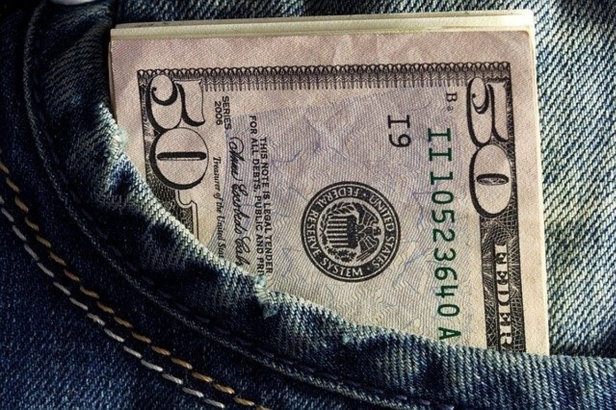 Estados Unidos criam 315 mil vagas de emprego em agosto, diz relatório