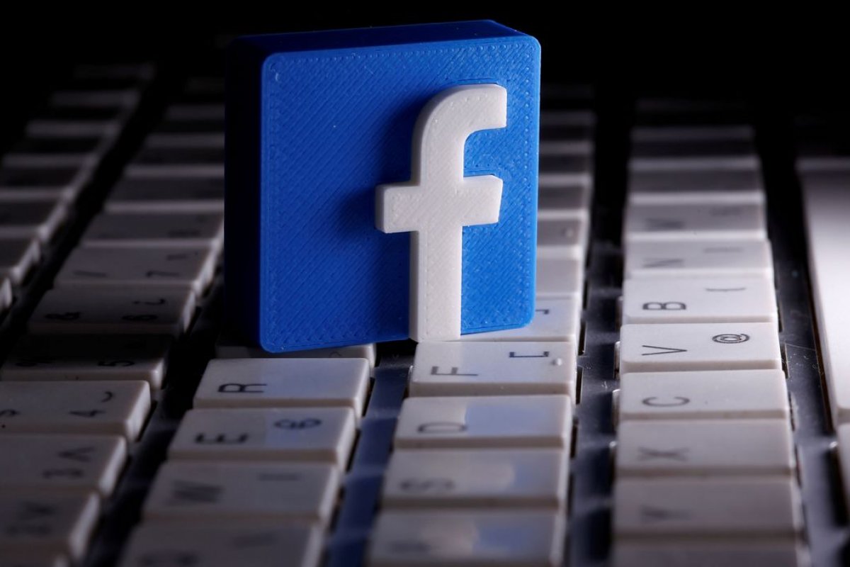 Cade pretende investigar Google e Facebook por suspeita de formação de cartel