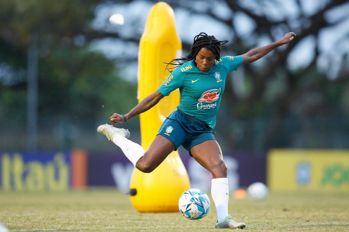 Seleção brasileira feminina enfrenta a África do Sul em amistoso preparatório para a Copa do Mundo