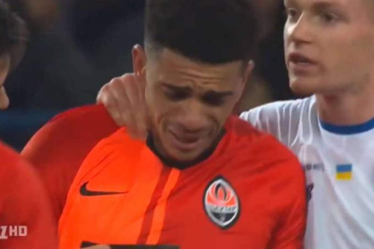 Taison manifesta desejo de deixar Ucrânia após episódio de racismo