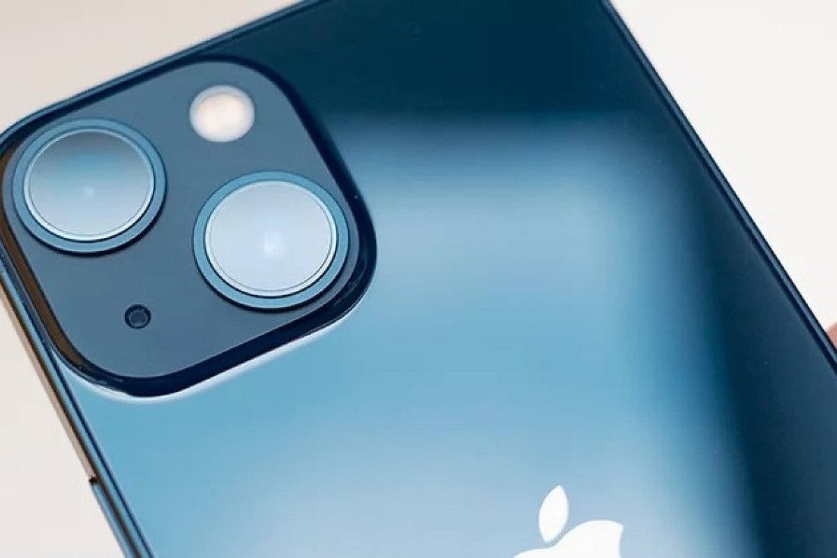 Ministério da Justiça suspende venda de iPhone sem carregador no Brasil