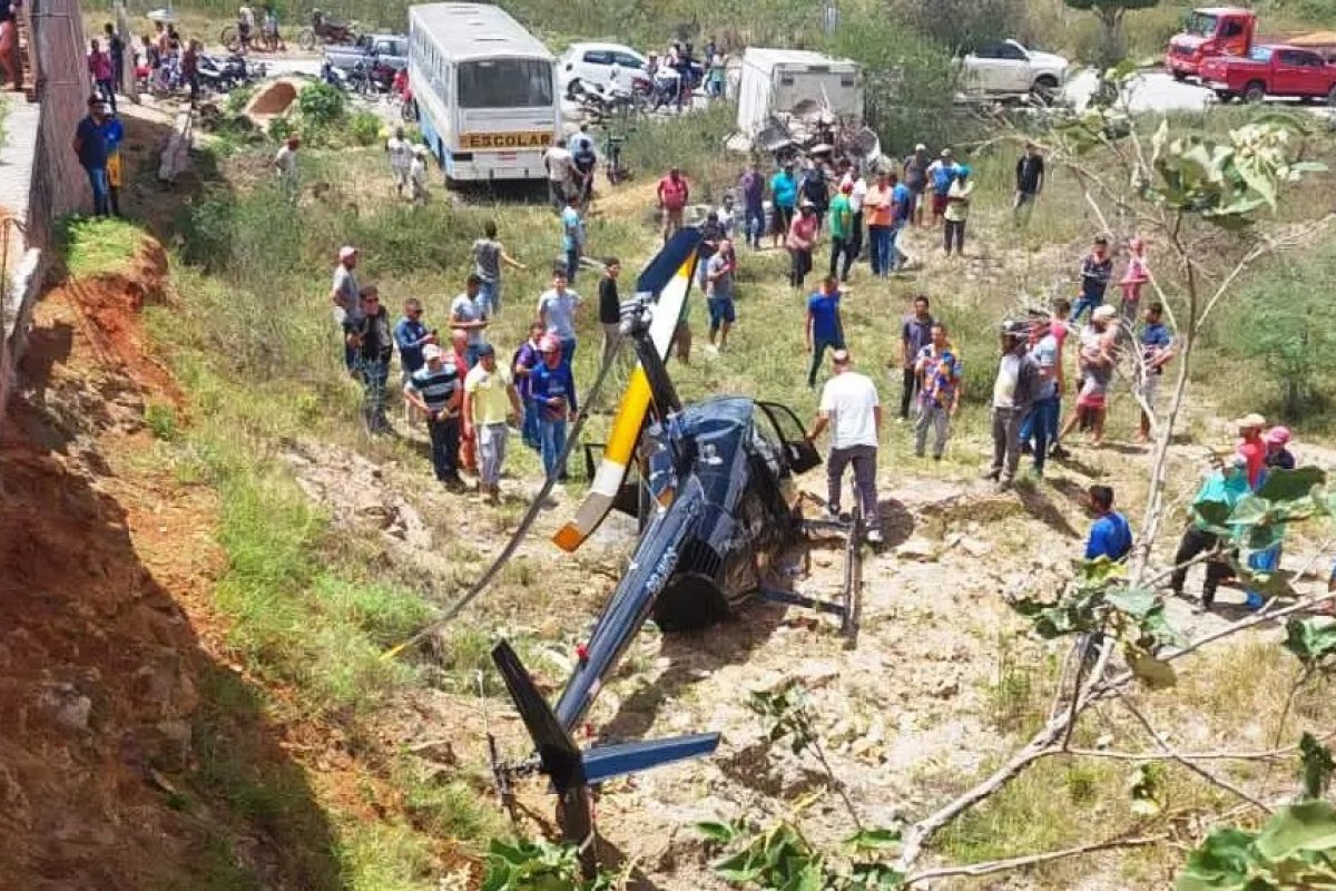 Helicóptero com João Bacelar cai no norte da Bahia