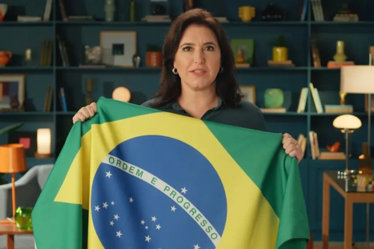 Tebet diz que Aras ‘acha que deve servidão a Bolsonaro’ na PGR