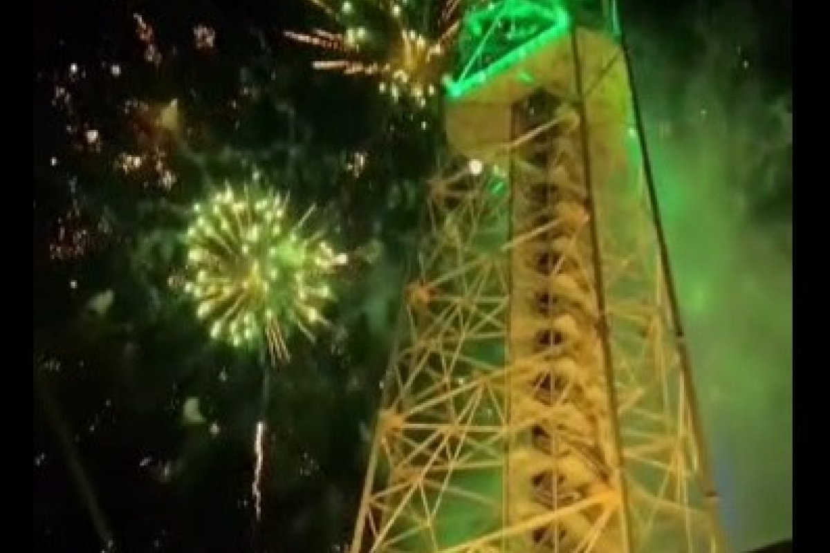 Vídeo: fogos de artifício marcam início da comemoração do 7 de setembro no DF