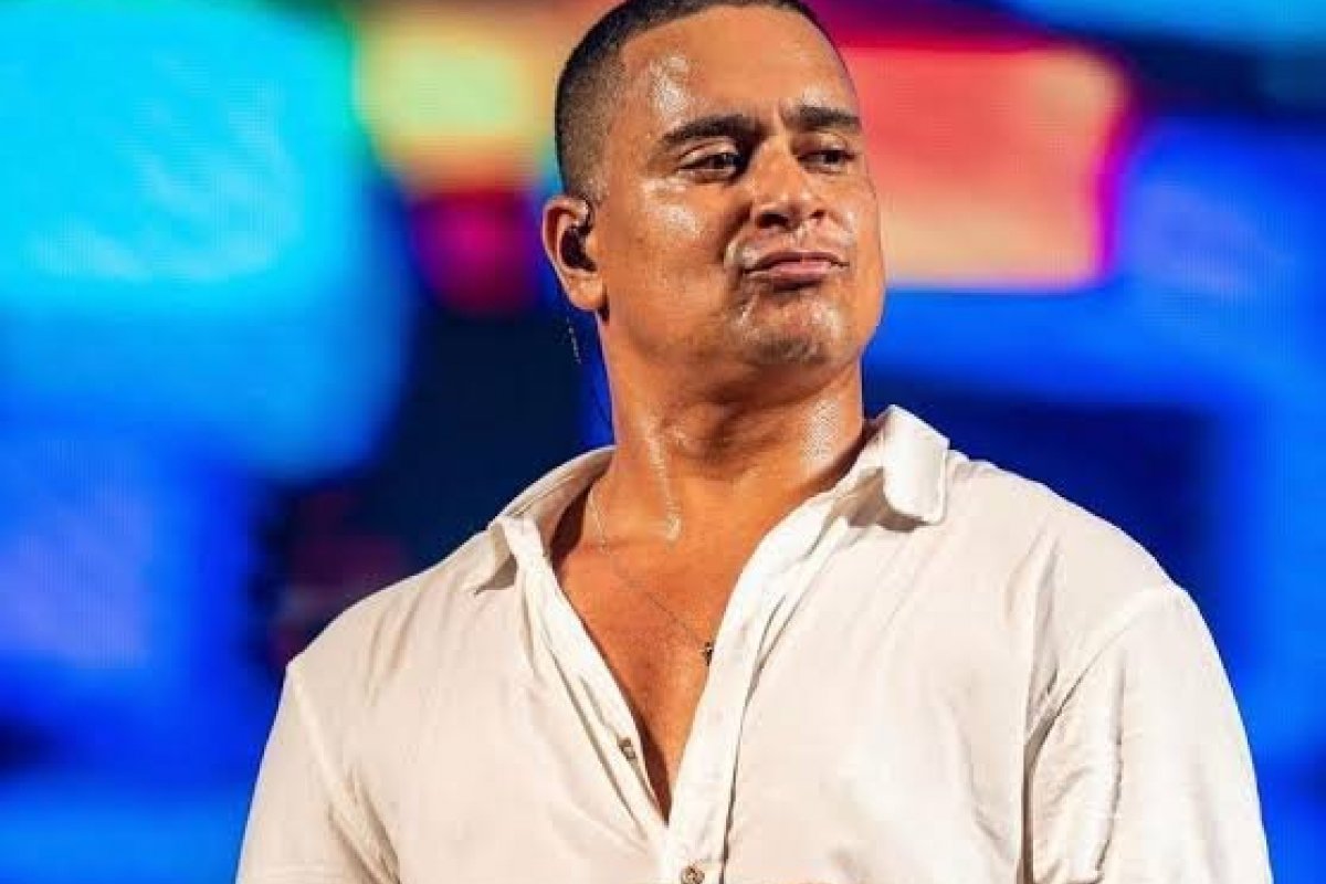 Ônibus do Harmonia do Samba é assaltado no Litoral Norte da Bahia