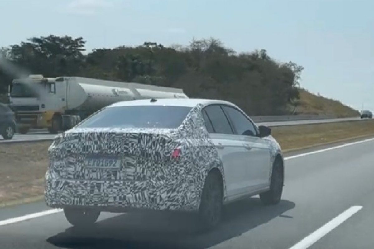 Virtus renovado chega até o final do ano