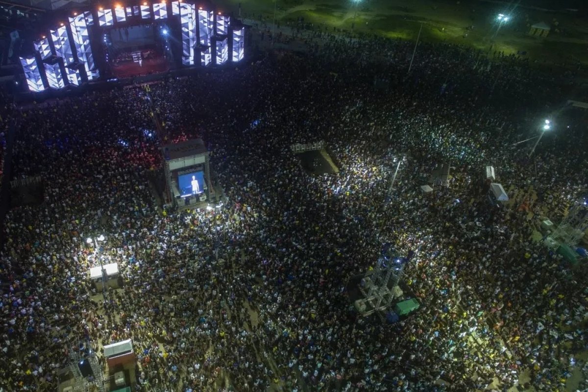 Bruno promete divulgar grade do Festival da Virada na próxima semana