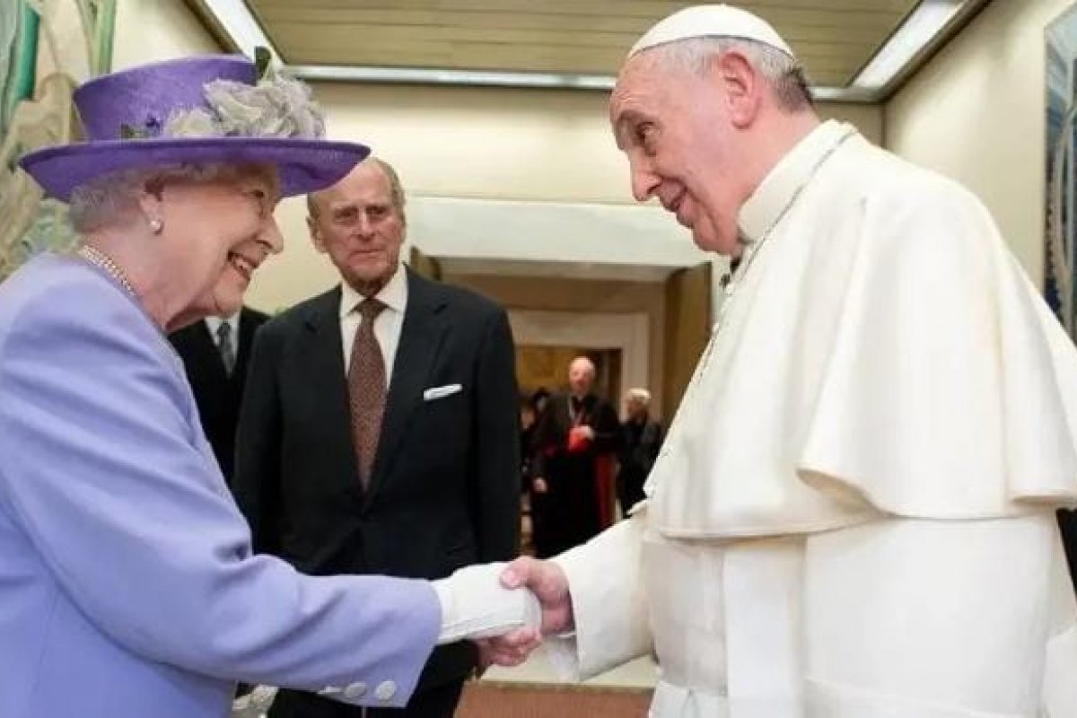 “Profundamente entristecido”, Papa Francisco lamenta morte da Rainha Elizabeth II